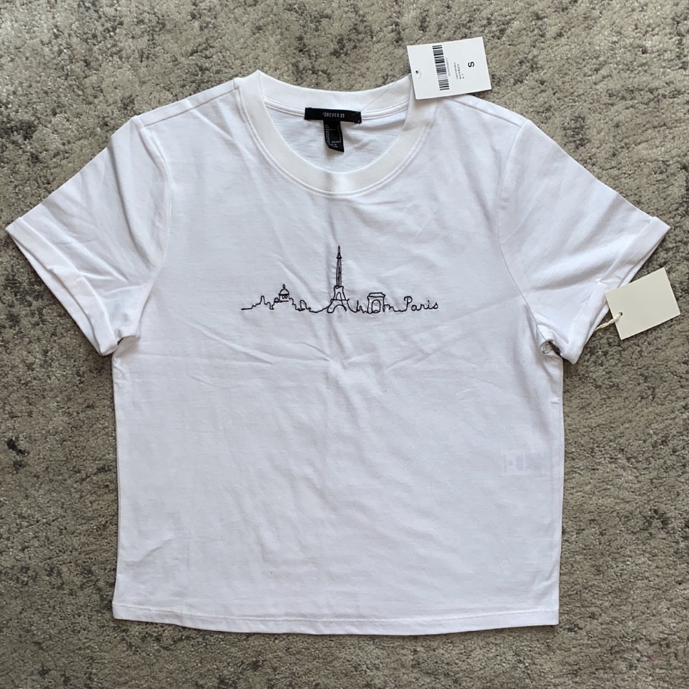 📸 NWT Forever 21 Paris Embroidered Tee Shirt Sml